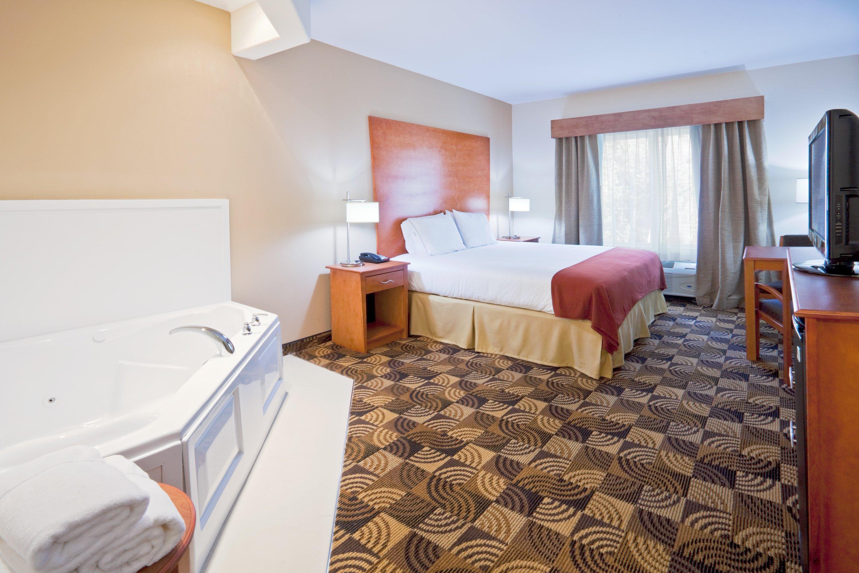 Holiday Inn Express Hotel & Suites Bainbridge By Ihg Exterior photo